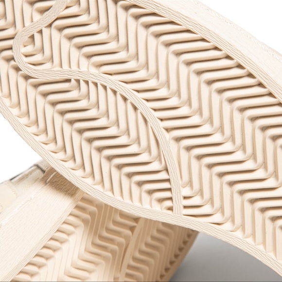 Adidas Superstar 82 - Picture 6 of 6